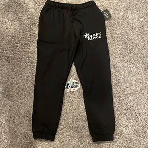 NWT Draft Kings Sweatpants /Joggers with pockets Size Small ‘47